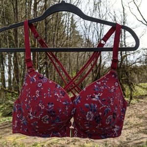 Cacique front clasps Bra NWOT 38C